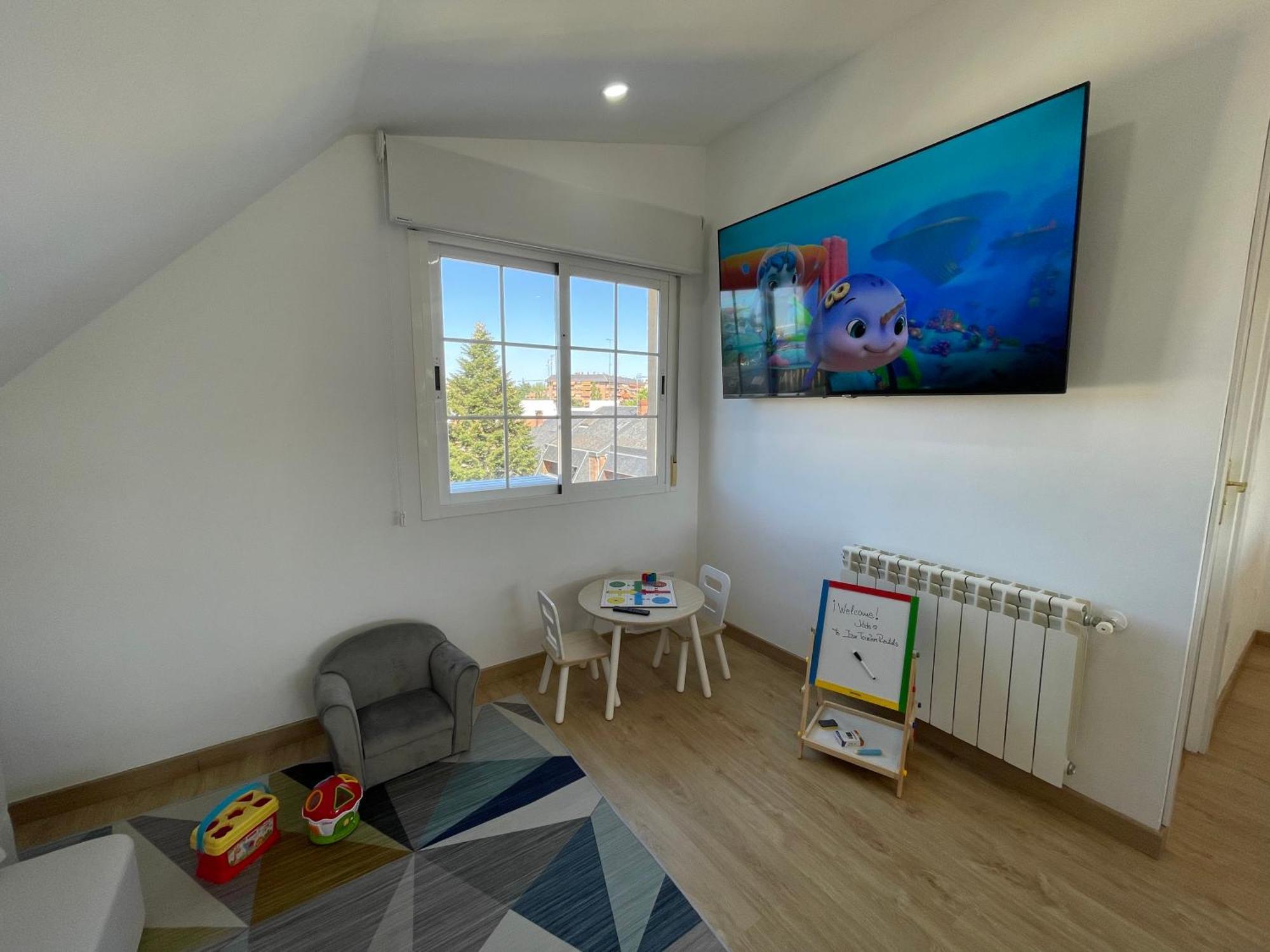 Moderna Casa De Lujo Con Jacuzzi En El Jardin Holiday home *